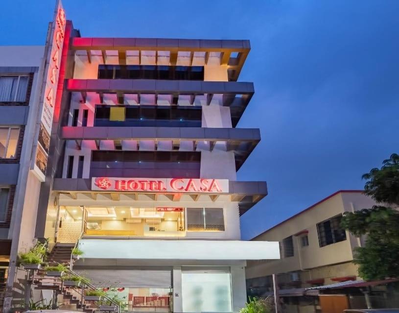 Hotel Casa, Vadodara Exteriör bild